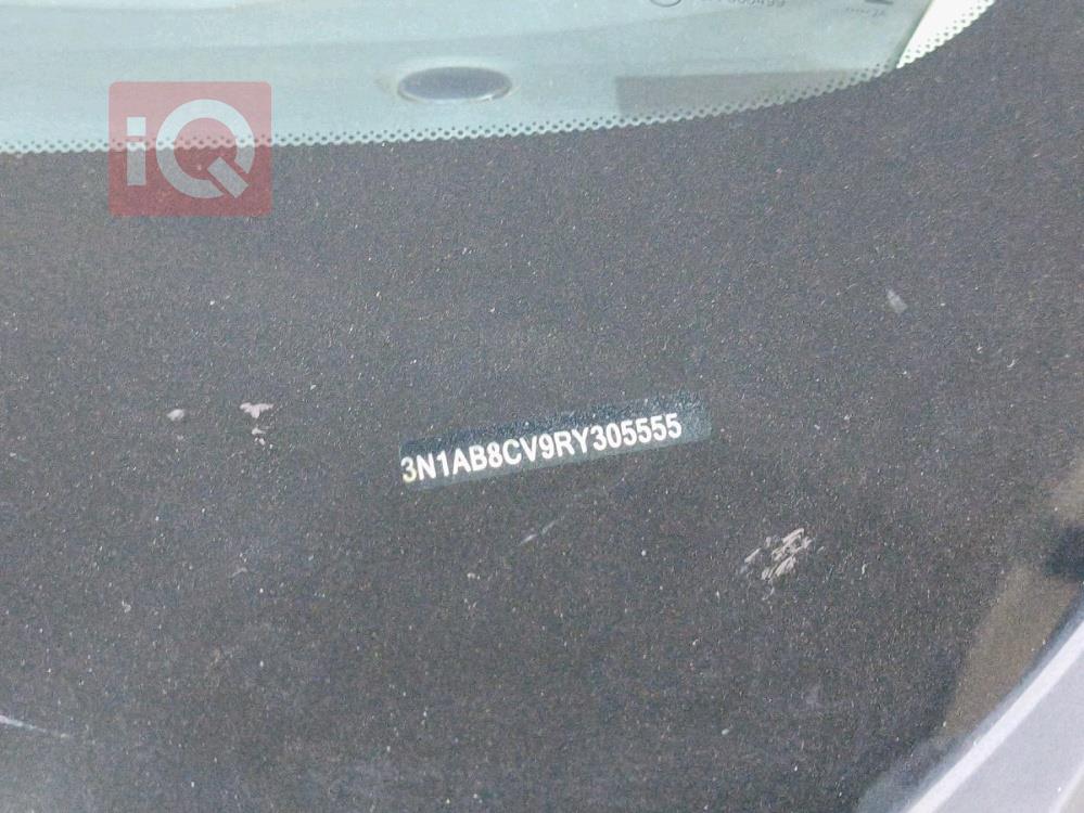 نيسان سنترا